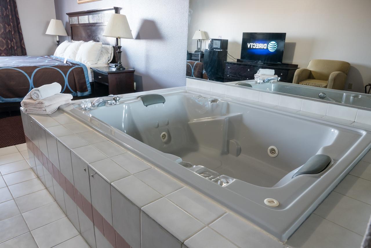 Cobblestone Inn & Suites - Platteville Exteriör bild